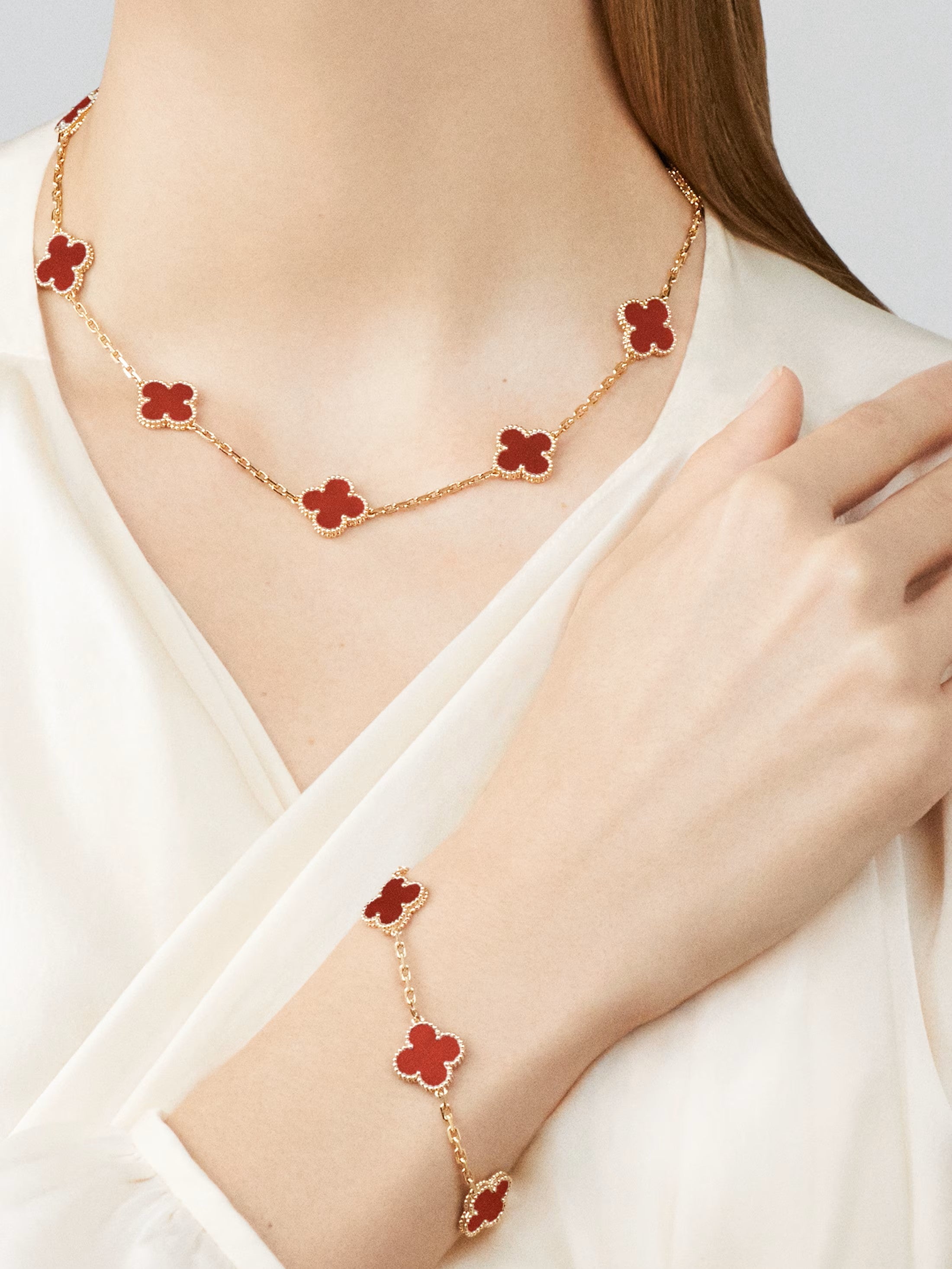 Dúo "EL ACCESORIO PERFECTO DE LA SUERTE" (Collar y Pulsera)