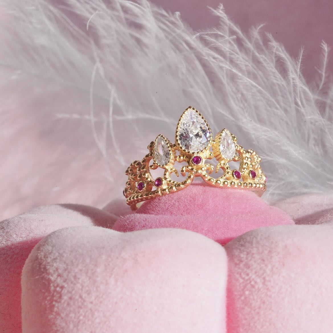 anillo corona rapunzel blanco