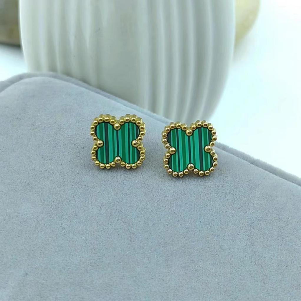 Aretes "EL AMULETO DE LA BUENA SUERTE" (Trébol en Acero)